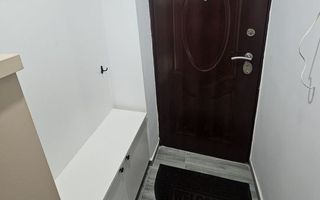 Garsonieră cochetă Titan, etaj 3/4, zonă liniștită - Poză 3