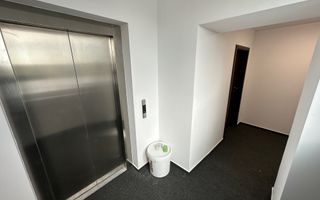 Clădire de închiriat pentru birouri  / clinica - Poză 17