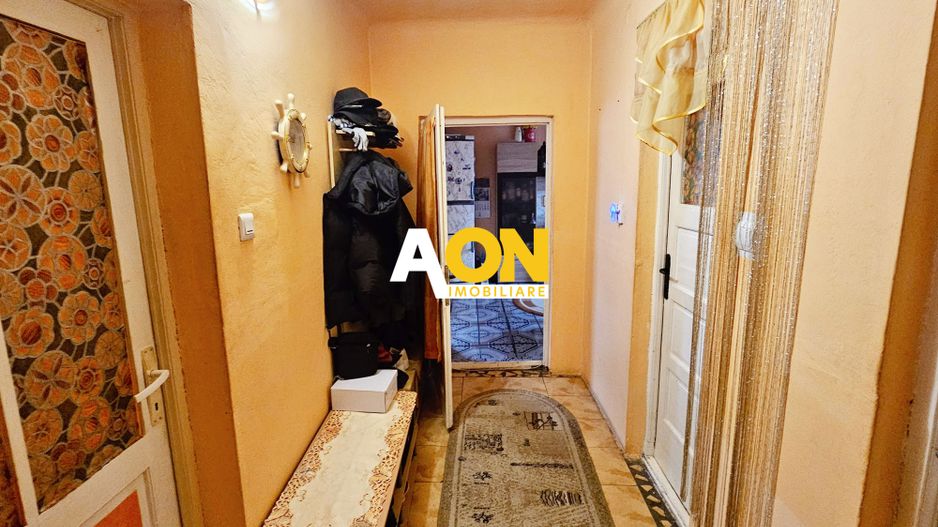 Casa 6 camere, 389 mp teren, P+1, in zona Garii - Poză 8