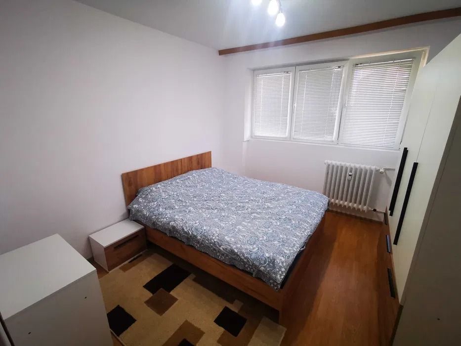 AP. 3 CAMERE DRUMUL TABEREI, RENOVAT, METROU 2 MINUTE, MOBILAT MODERN - Poză 2