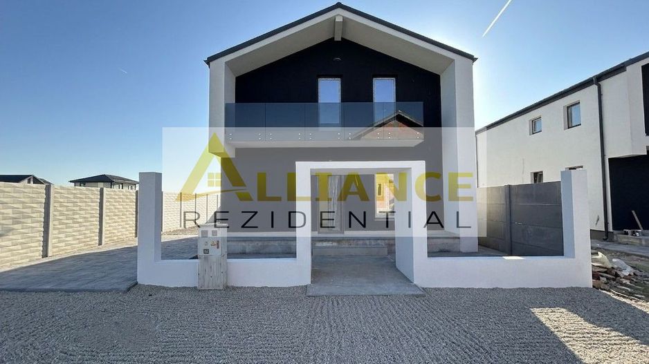 Vila Individuala | P+M | 4 camere + 2 bai | Teren 370mp | Mobilata - Poză 1