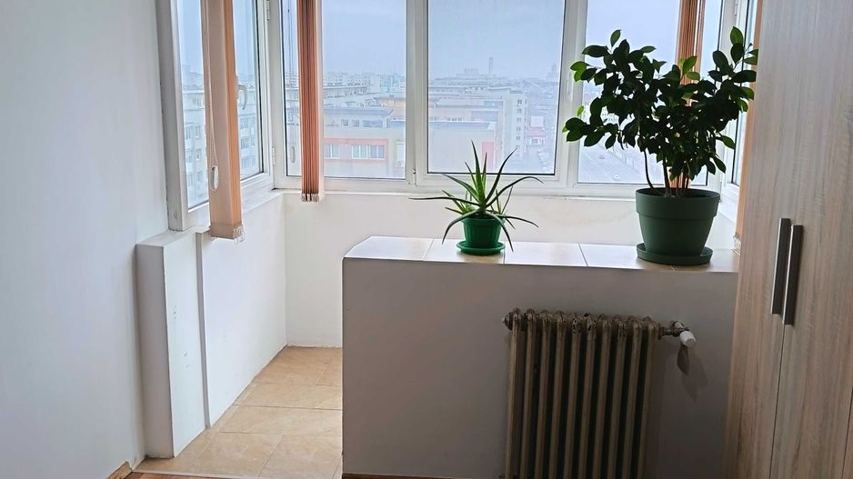 Apartament 4 camere, decomandat, 75 mp, Calea Grivitei, iesire metrou - Poză 2