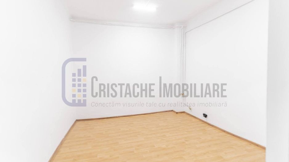 Casa nemobilata pe Bd. Marasesti, 3 camere, acces dublu, pretabil birouri - Poză 6
