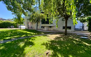 Vila cu 5 camere *344mp* + 800mp Teren // Zona Bucurestii Noi - Poză 2