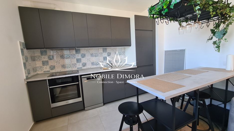 Apartament 2 Camere ISHO Etaj 17 Timisoara Loc Parcare Subteran - ideal studenti - Poză 2