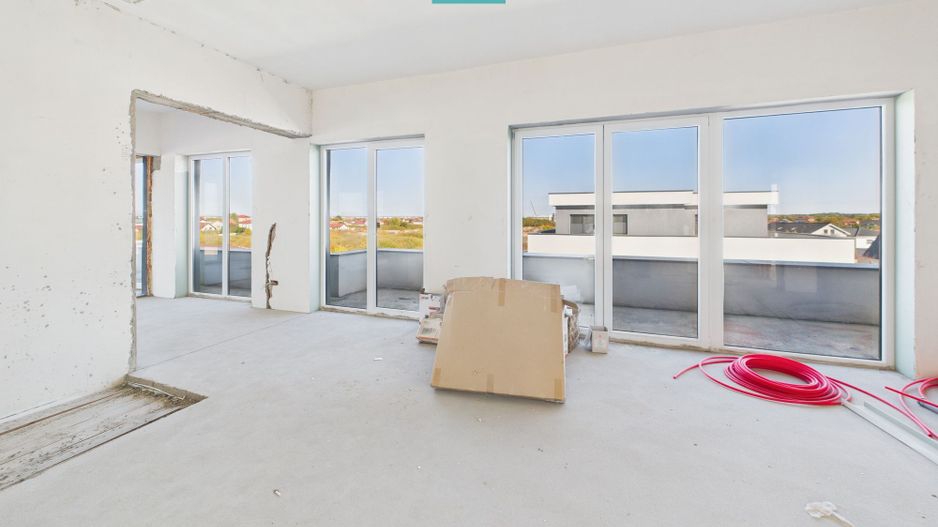 Penthouse cu lift privat și terasă mare în Ghiroda - Poză 8