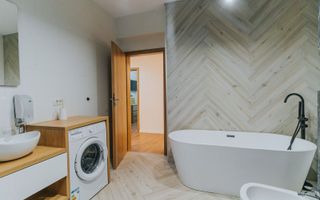 3 camere, ultracentral, Oradea. 205 000 E + TVA. Comision 0 - Poză 18