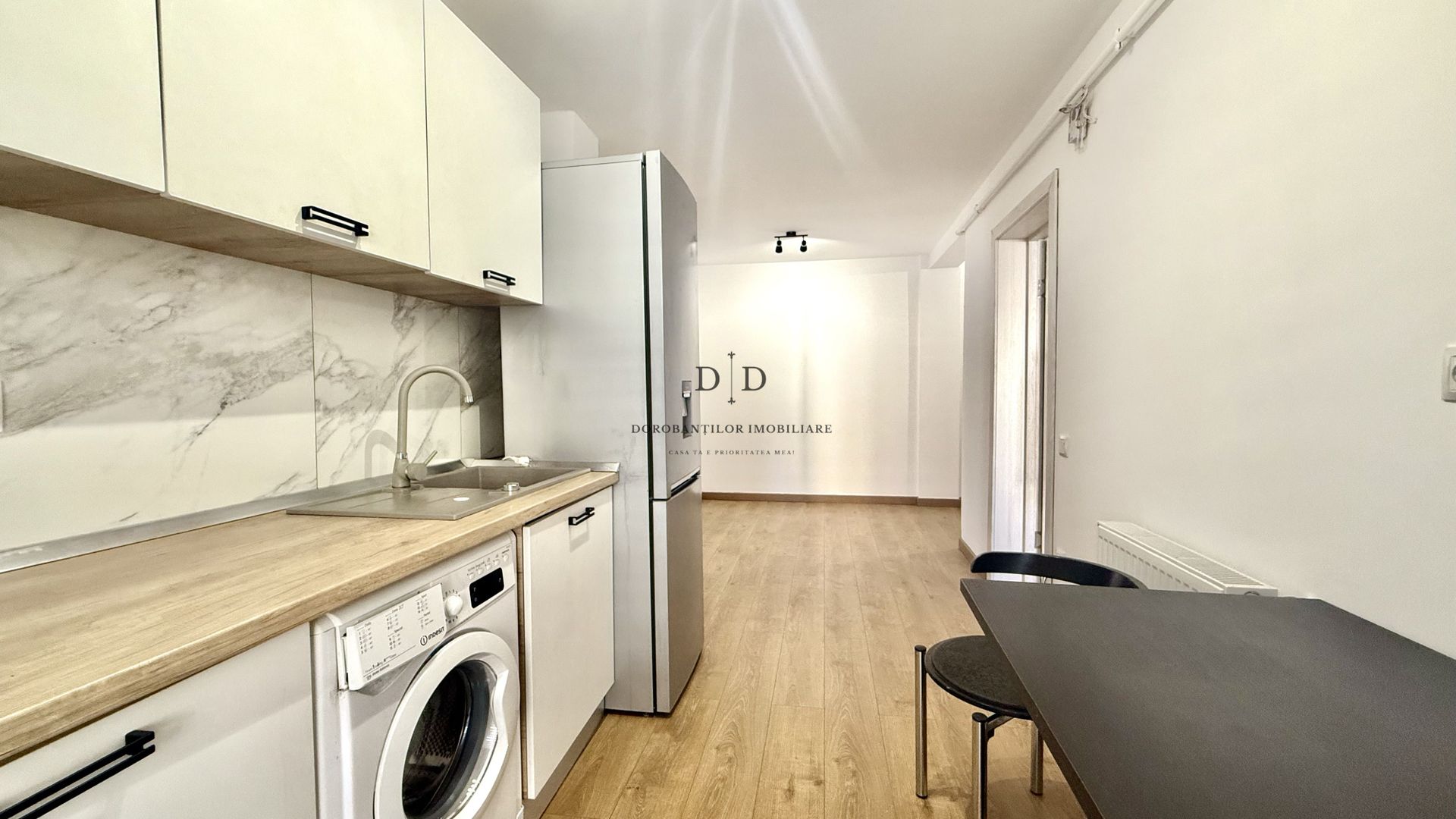 Apartament 2 camere decomandate-etaj intermediar- Floresti - Poză 4