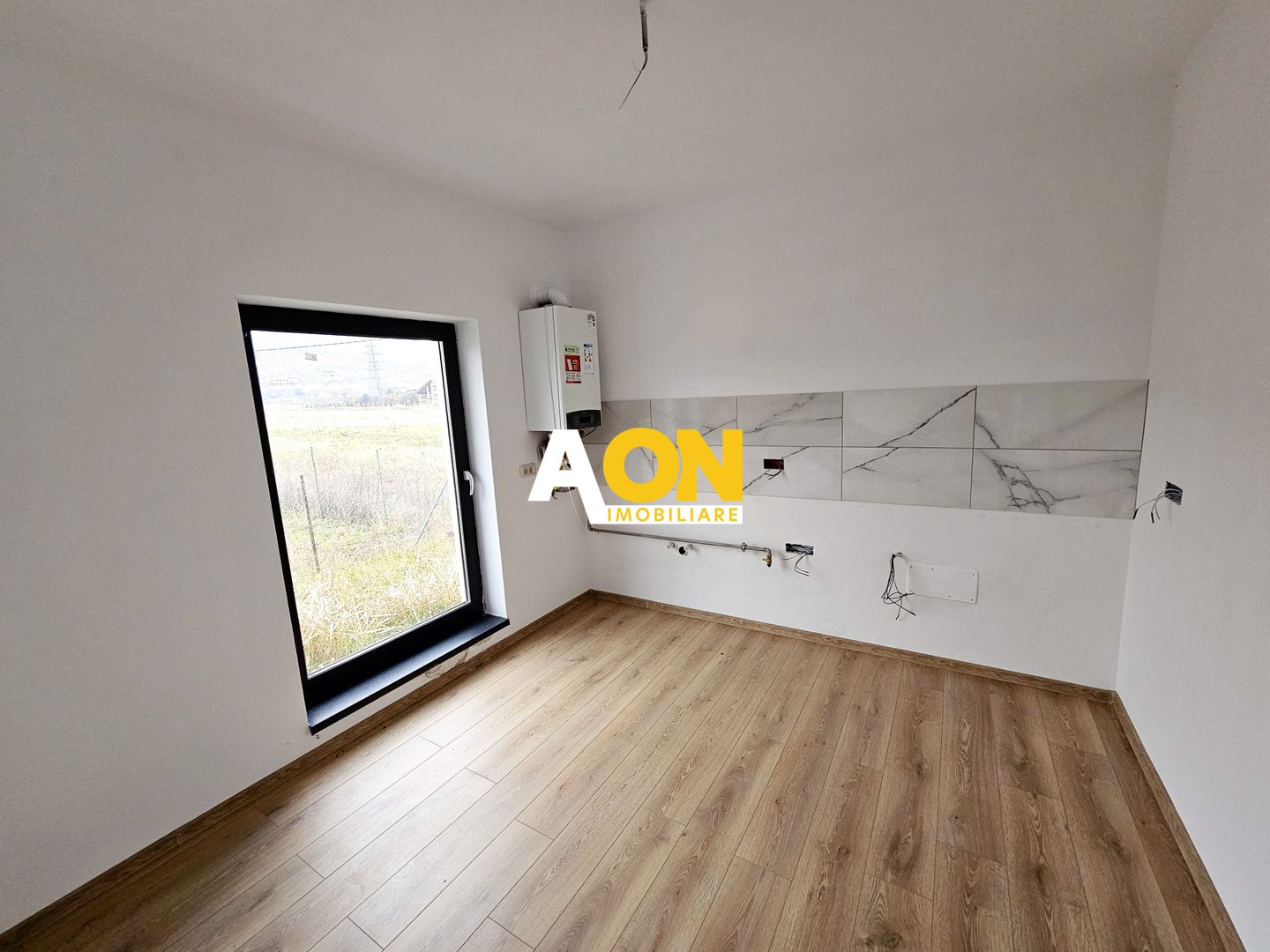 Casa finisata la cheie, 4 camere, 3 bai, 363 mp teren, zona Micesti - Poză 6