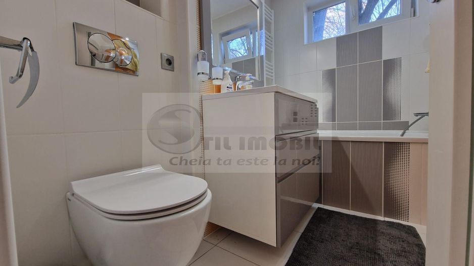 Liber, mobilat modern, apartament 3 camere, Tatarasi Posta, etaj 3/4 - Poză 11