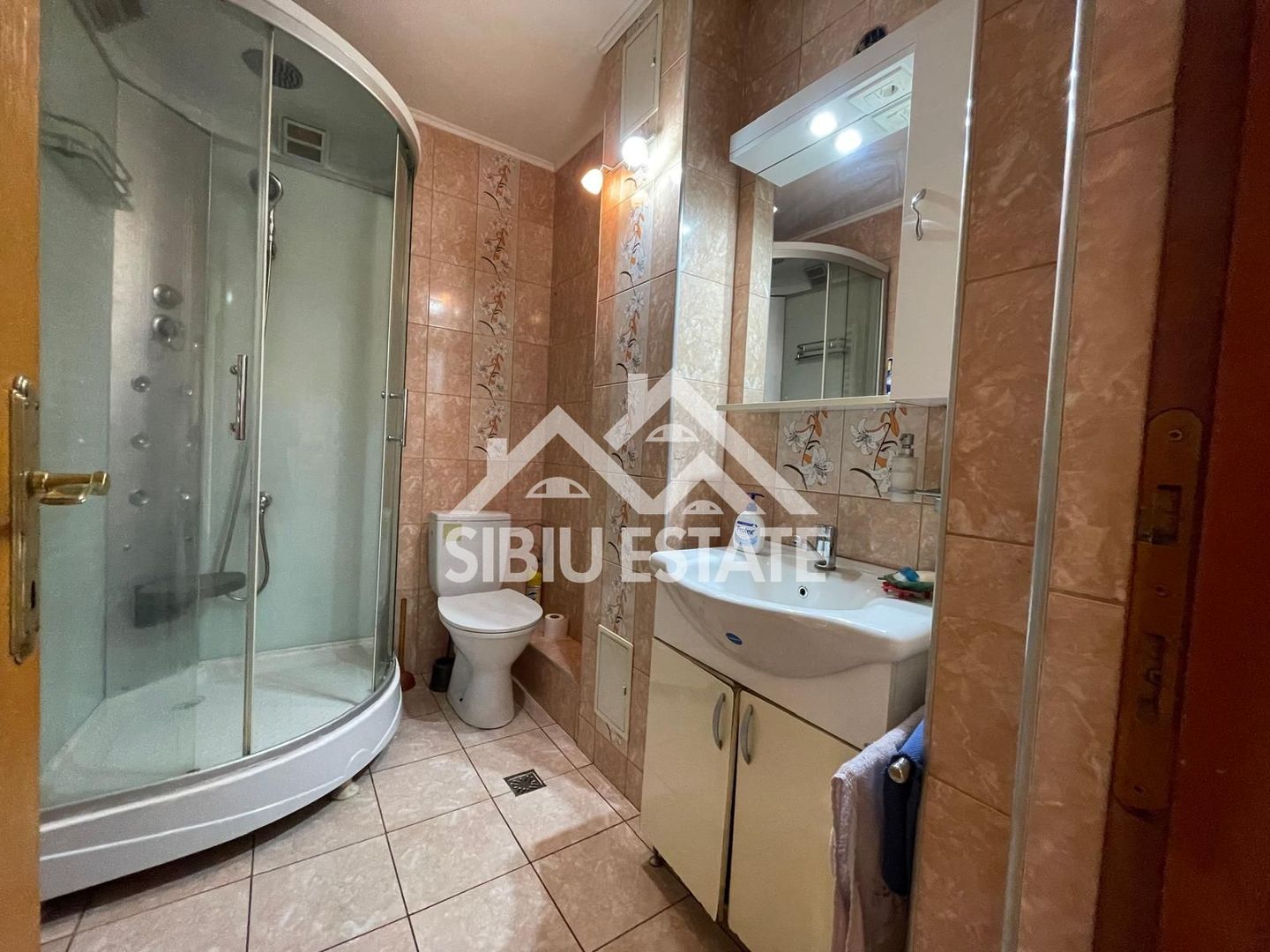 Apartament de vanzare cu 2 camere etaj 3 -Cartier Vasile Aaron - Poză 8