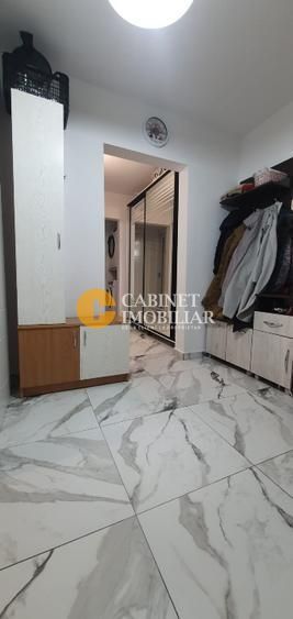 3 Camere Decomandat-Renovat- zona Alexandru cel Bun- bloc 1982 - Poză 7