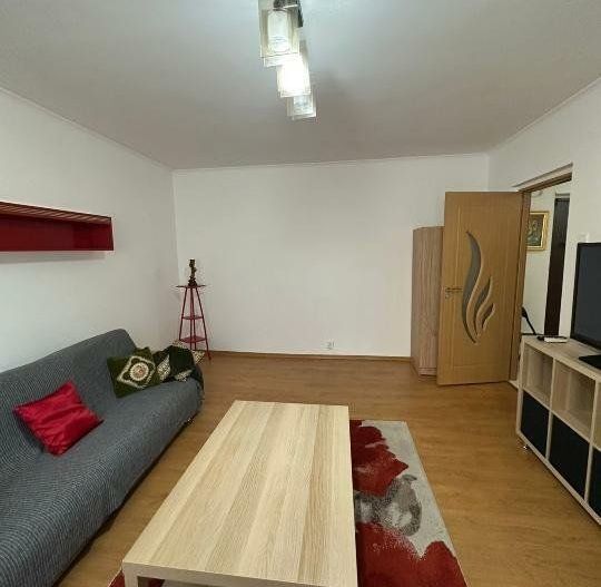 Apartament calduros, 2 camere, zona Sebastian - Poză 2