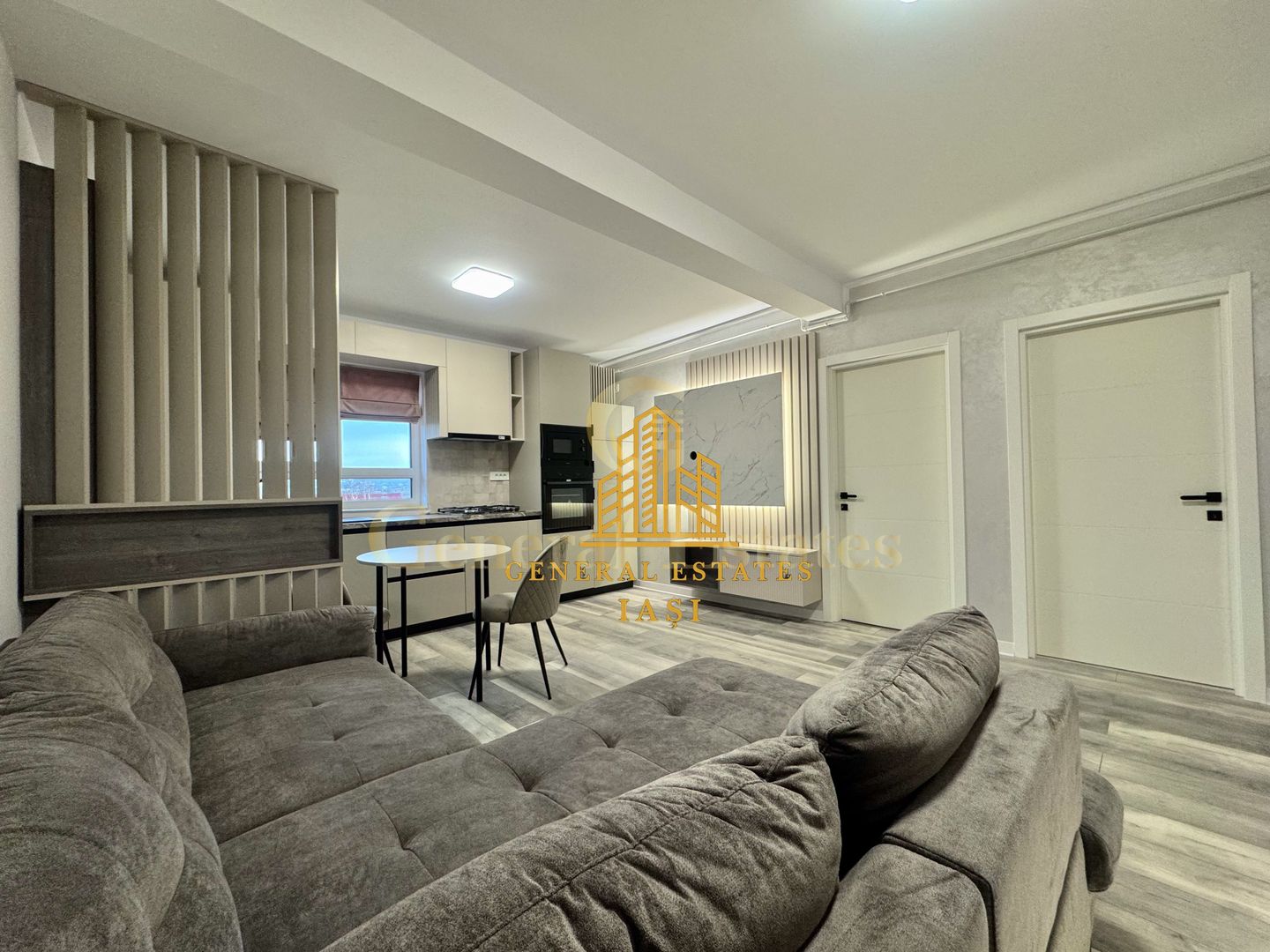 Vânzare apartament 2 camere – Bloc nou , intabulat - Poză 1