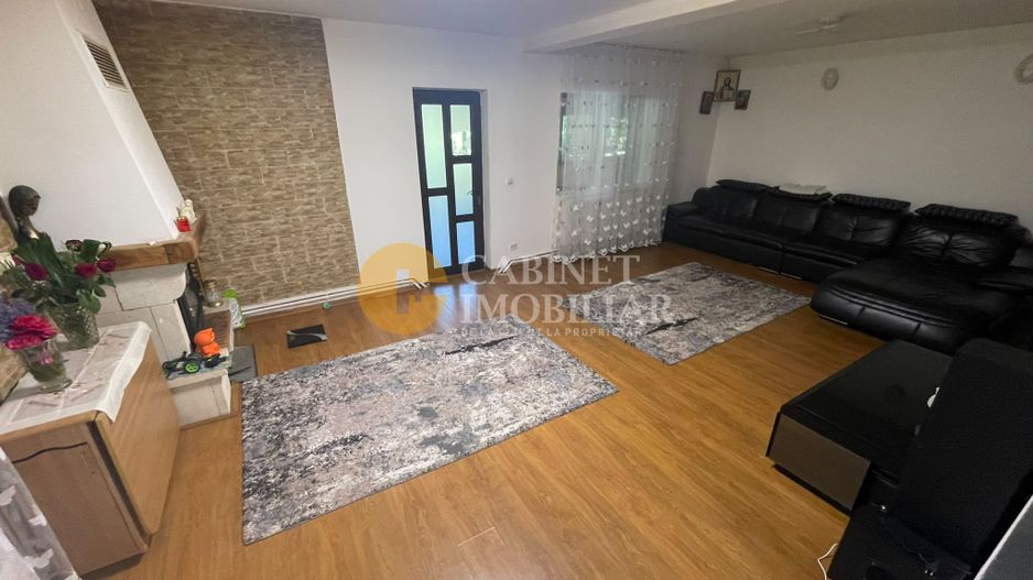 Casă Duplex Integral (Ambele Părți) - 325mp Utili, 1000mp Teren, Asfalt - Poză 15