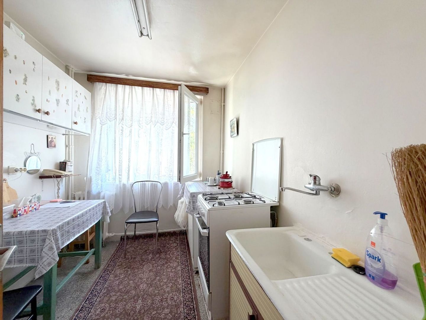 Apartament 3 camere  Etaj 2/4 | Metrou Costin Georgian - Poză 7