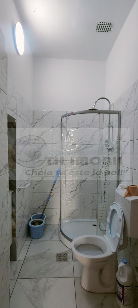 APARTAMENT ULTRACENTRAL , PIATA UNIRII, CUZA VODA 70 MP PLUS CURTE - Poză 49