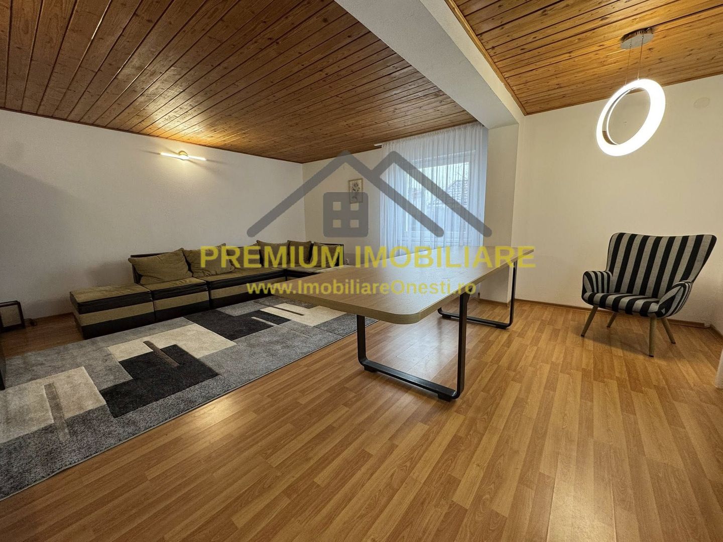 Casa de inchiriat in Onesti | Curte, Foisor, toate utilitatile - Poză 2