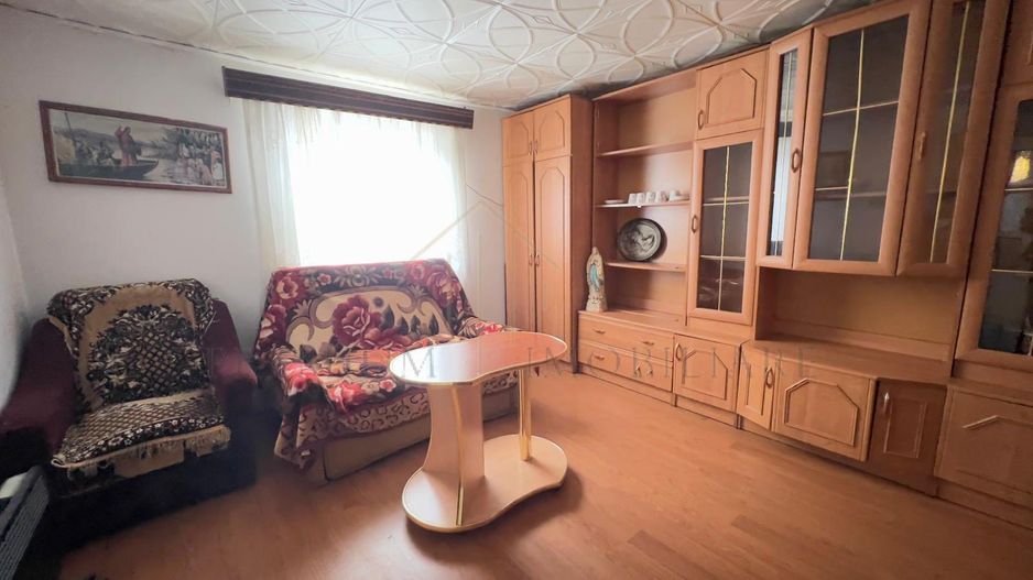 Casa de vanzare in Targu Trotus - Poză 3