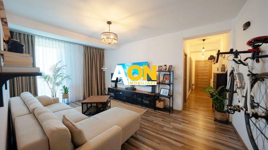 Apartament cu 3 camere, 2 balcoane si parcare, langa padure - Poză 4