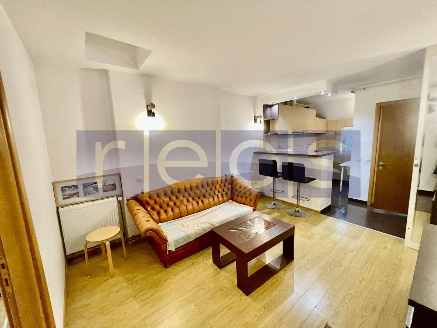 VANZARE APARTAMENT 2 CAMERE 42MP DOROBANTI BELLER CENTRALA PROPRIE DUBLU VEDERE - Poză 3