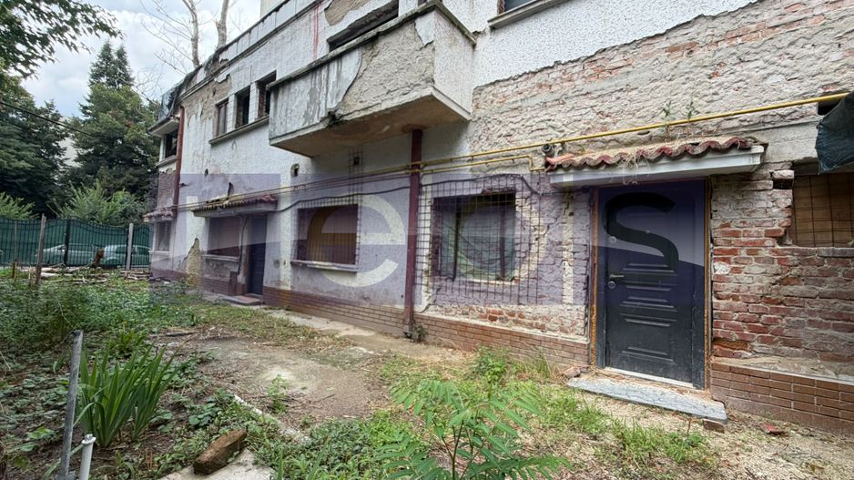 VANZARE TEREN CU VILA INDIVIDUALA DOROBANTI-FLOREASCA | 204MP | - Poză 1