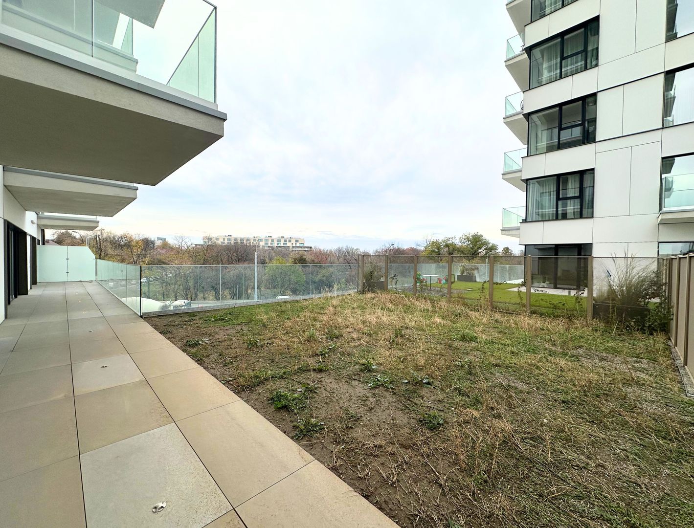 Închiriere apartament 4 camere cu grădină proprie ONE Verdi - Poză 2