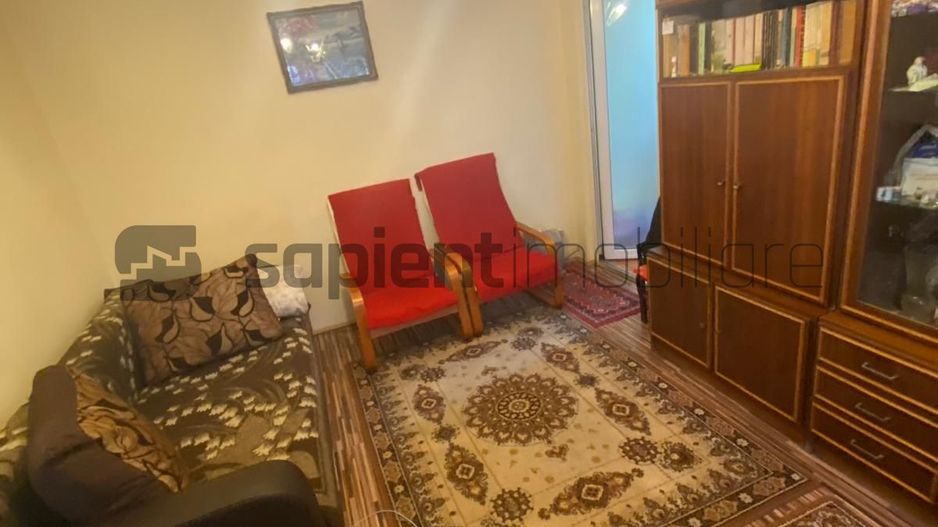 Apartament tip X - 3 camere,cartier Nufarul - Poză 2