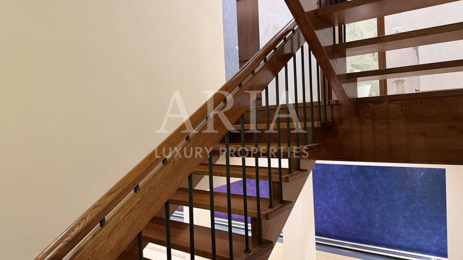 SNAGOV VILA | 36m DESCHIDERE LA LAC | PONTON 250mp | JACUZZI | SPA | BOWLING - Poză 10