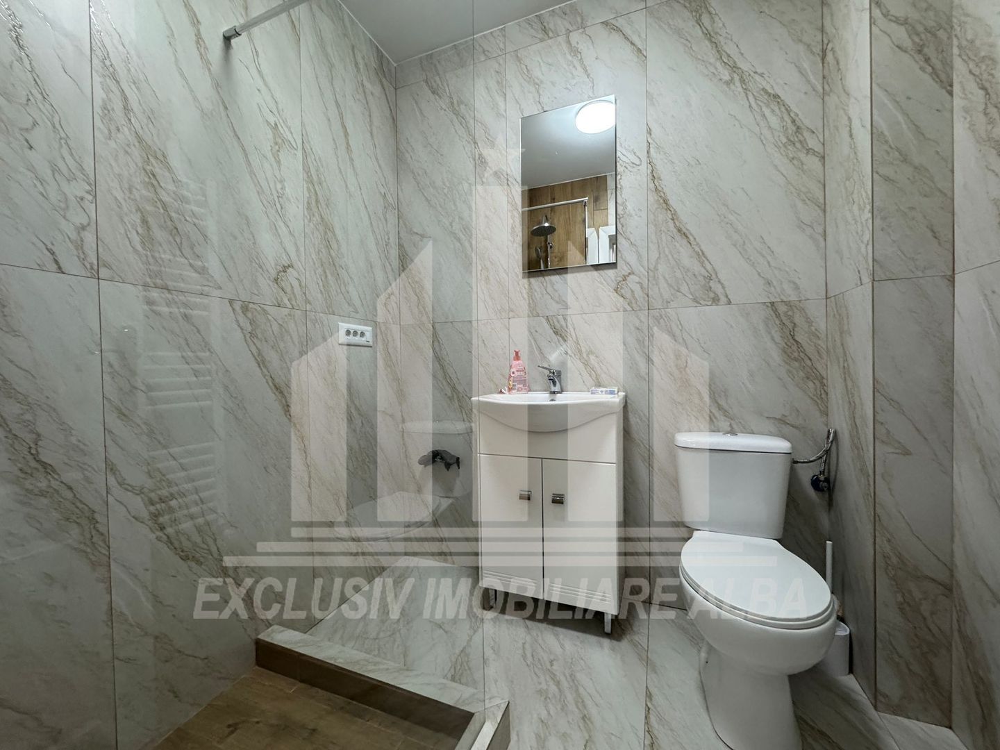 Apartament 2 camere | Etaj 1 | 45 mp | Bloc Nou | Mobilat | Cetate - Poză 8