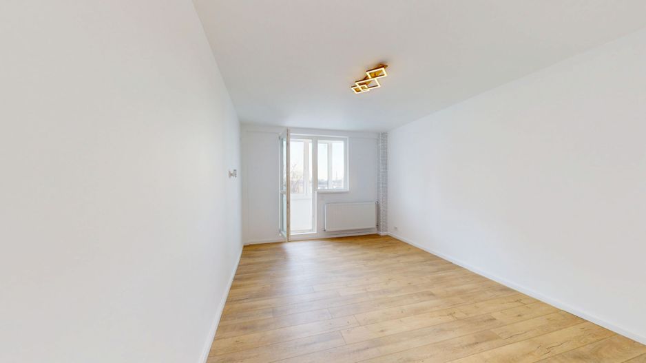 Apartament 2 camere renovat 5 Minute Metrou Constantin Brancusi - Poză 3