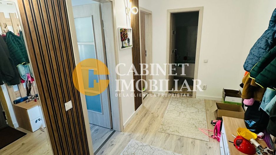 4 CAMERE RENOVAT - ETAJ 3 - BLOC DIN 1990 - ROND ZIMBRU - Poză 12