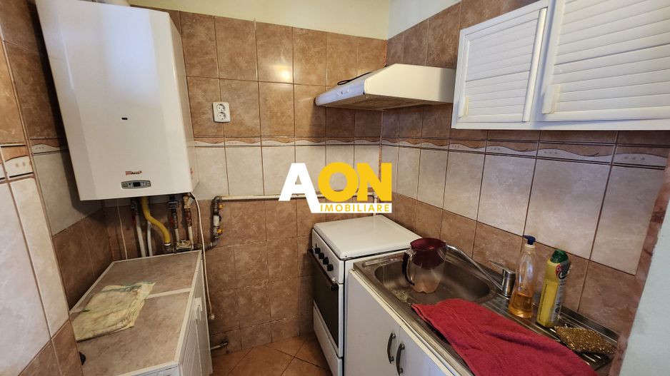 De vanzare apartament 2 camere, pozitie excelenta, Centru - Poză 6