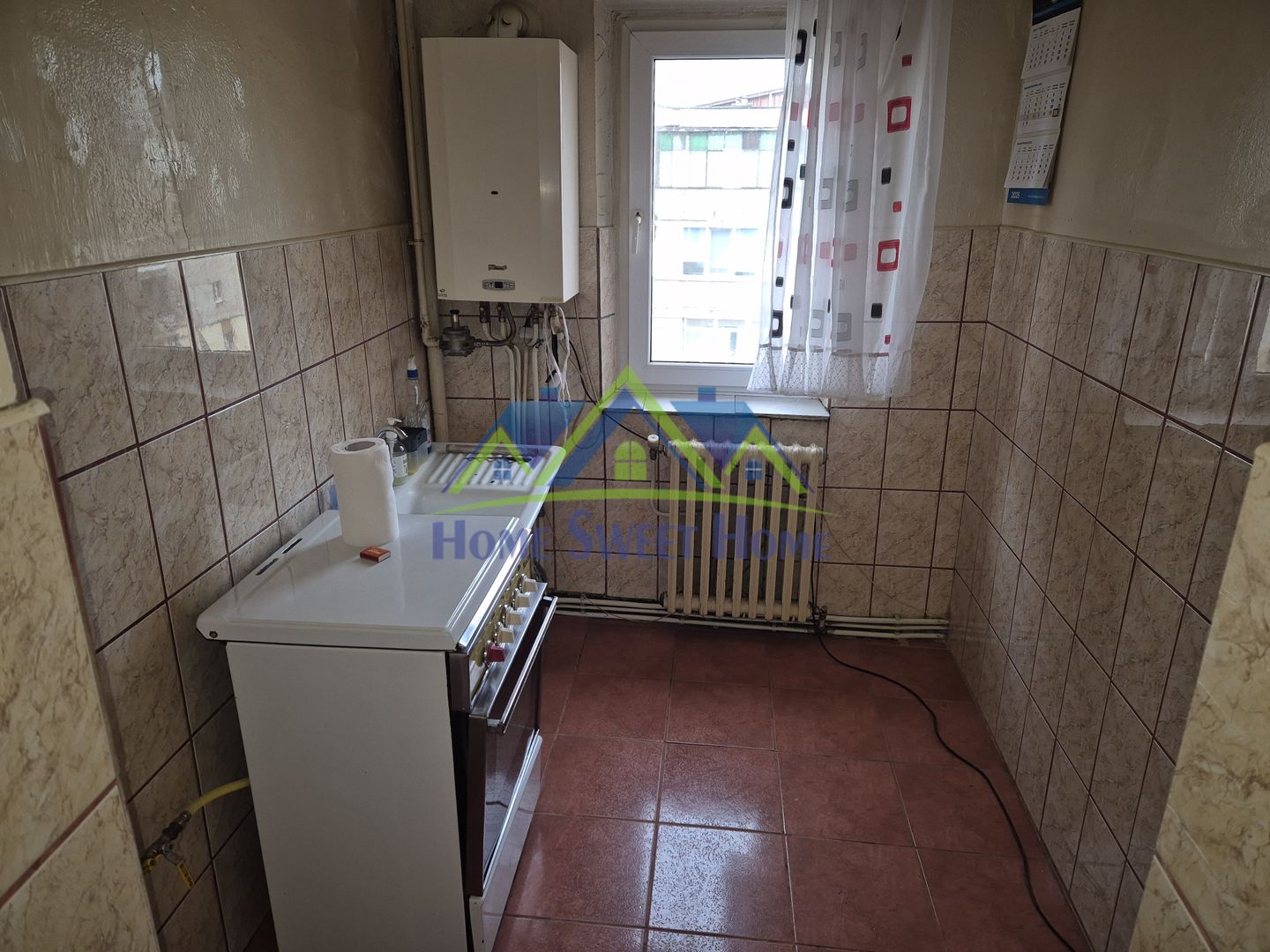 Inchiriez Ap. 2 cam.,semidec, etaj 4 acoperit,C.T, necesita investitii - Poză 3