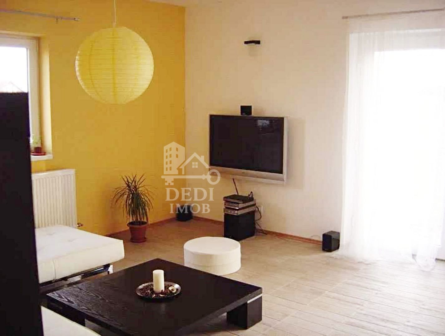 Casa cu 4 camere de inchiriat Santaul Mare, Bihor - Poză 6