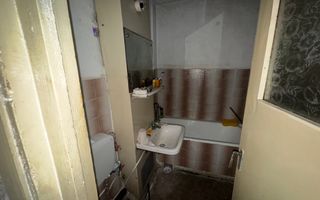 APARTAMENT 3 CAMERE ETAJ 4 VISOI CAMPULUNG - Poză 9