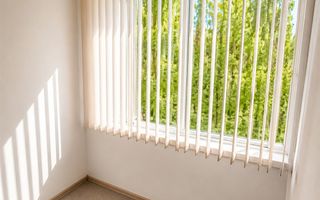 Garsoniera cocheta, baie si bucatarie proprie, etaj 3, Aleea Carpati, investitie - Poză 3