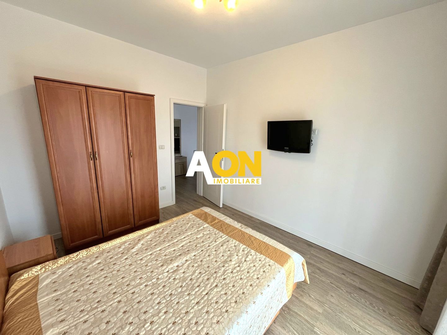 Apartament cu 2 Camere, Bloc Nou, Parcare, Zona Cetate - Poză 5