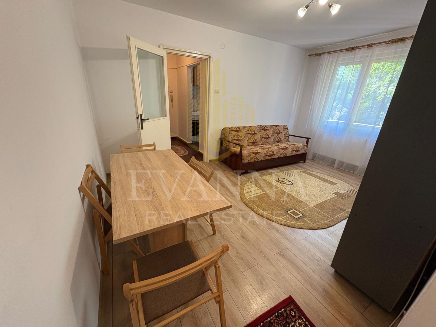 Apartament  de  ÎNCHIRIAT | Bd. Independenței | etaj intermediar - Poză 2