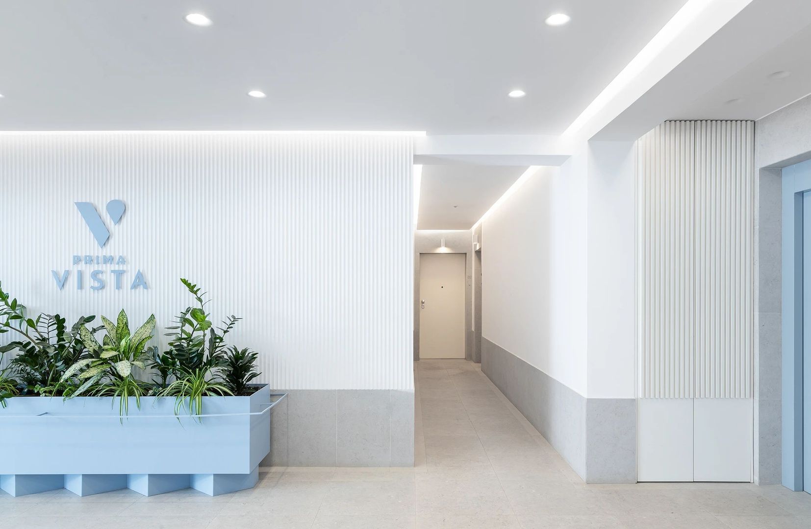 Prima Vista - Poză 6