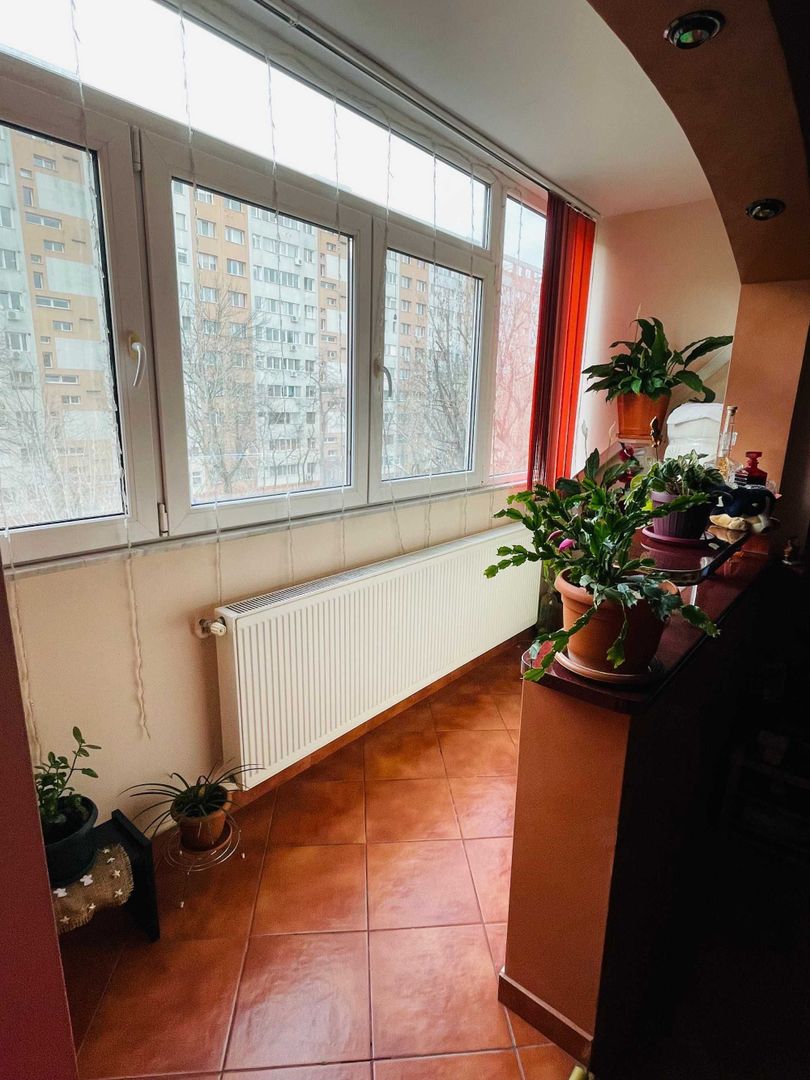 Apartament 3 camere Berceni-Aparatorii Patriei - Poză 2