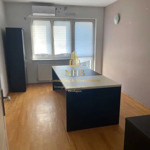 3 CAMERE-SPATIU PENTRU BIROURI - CENTRALA PROPRIE - Poză 3