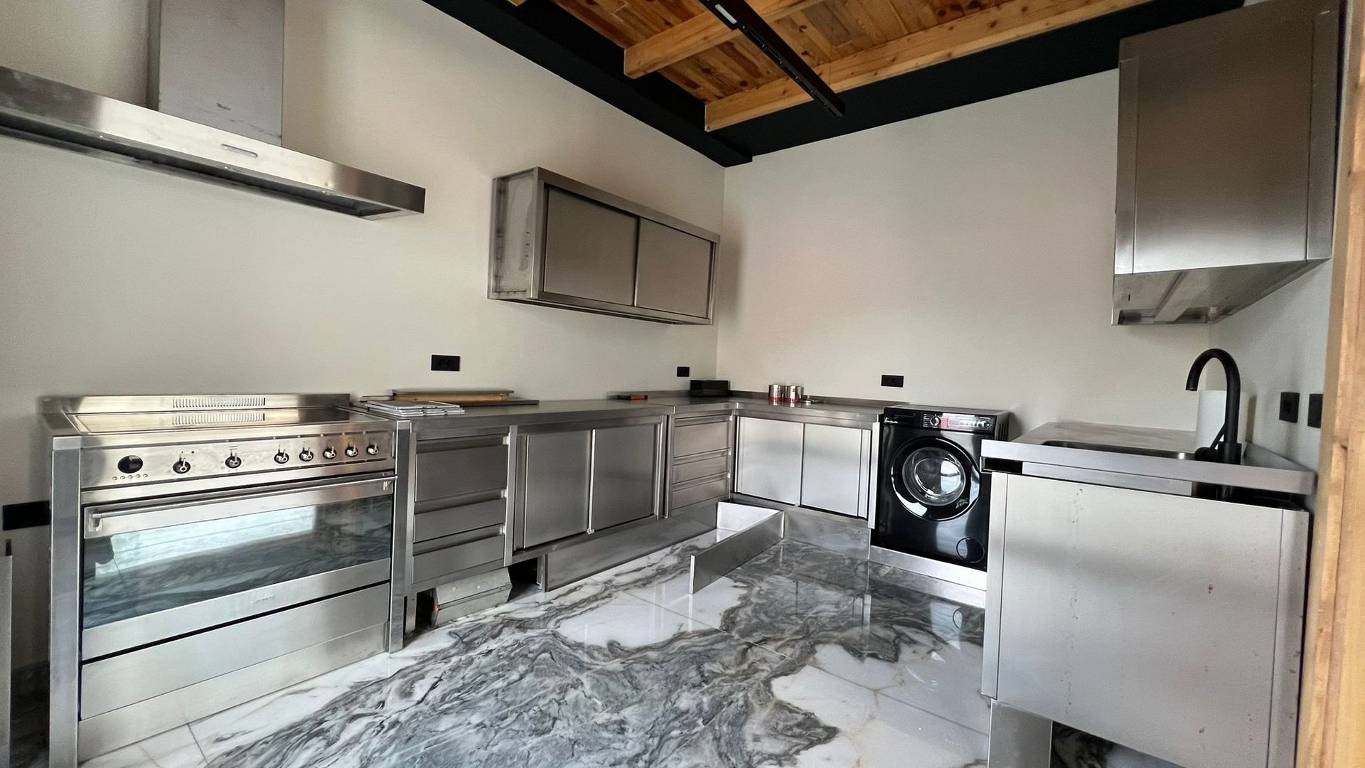 Casă Premium de Vânzare în Snagov – Eleganță, Confort și Teren Generos - Poză 7