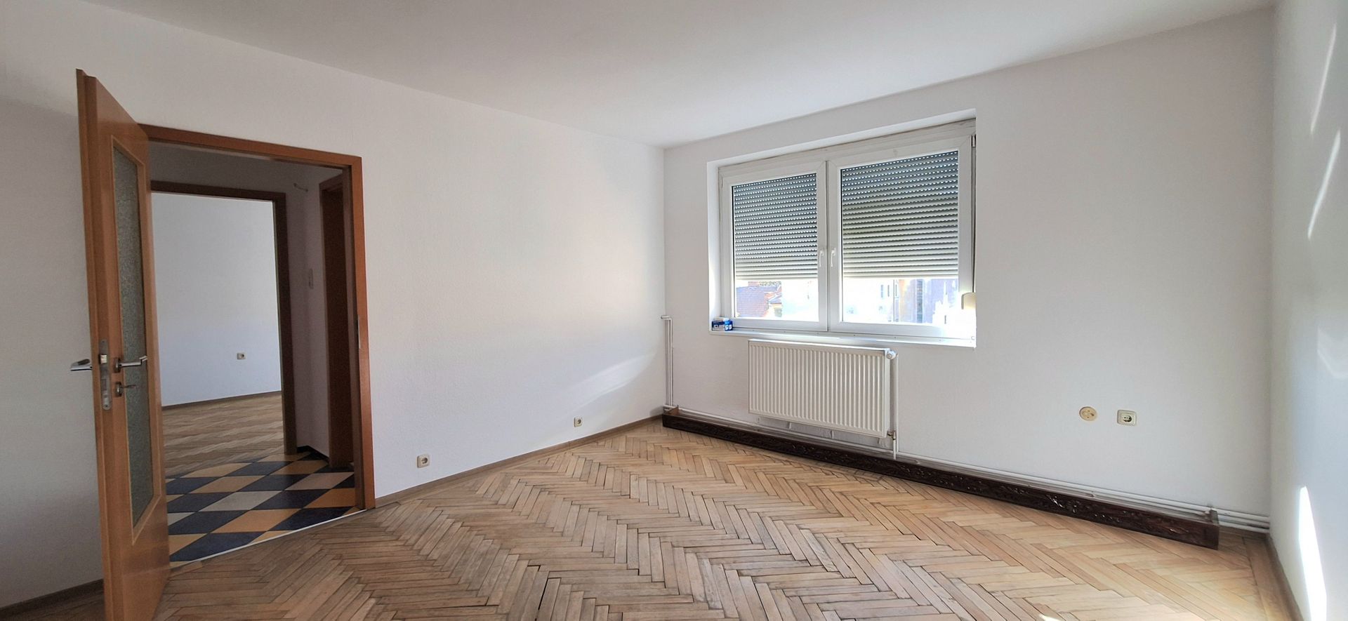 Apartament cu 2 camere - P-ta 700/Business Center - Poză 2