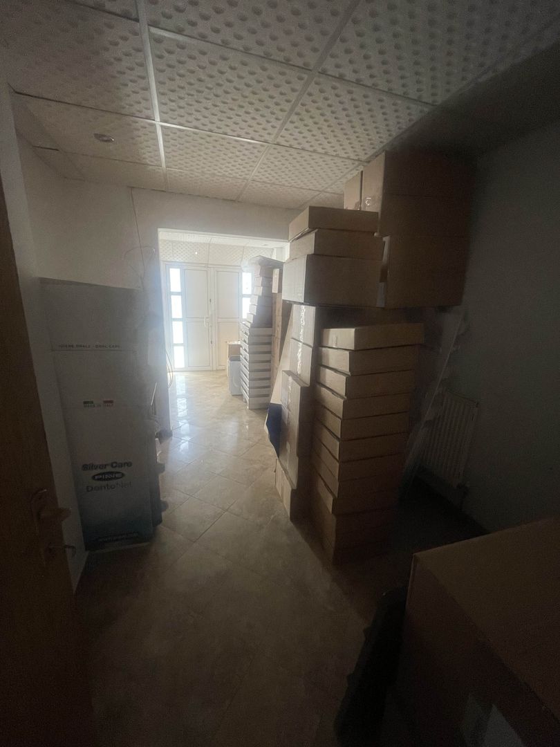 🚀 Spațiu Comercial Multifuncțional 158 mp la intrarea Aqua-Roman Parq - Poză 9