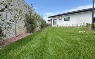 Lux la superlativ, vila individuala noua mobilata + curte amenajata - Poză 1
