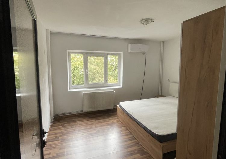 Apartament 3 camere str. Dealu Tugulea sec6 (Virtuții) - Poză 2