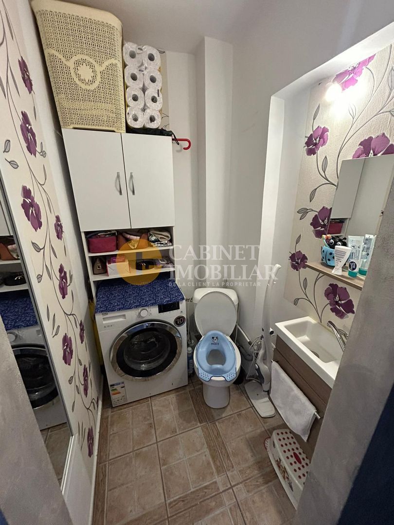 3 CAMERE DECOMANDAT--2 BAI--ETAJ INTERMEDIAR--RENOVAT--MOBILAT+UTILAT - Poză 6