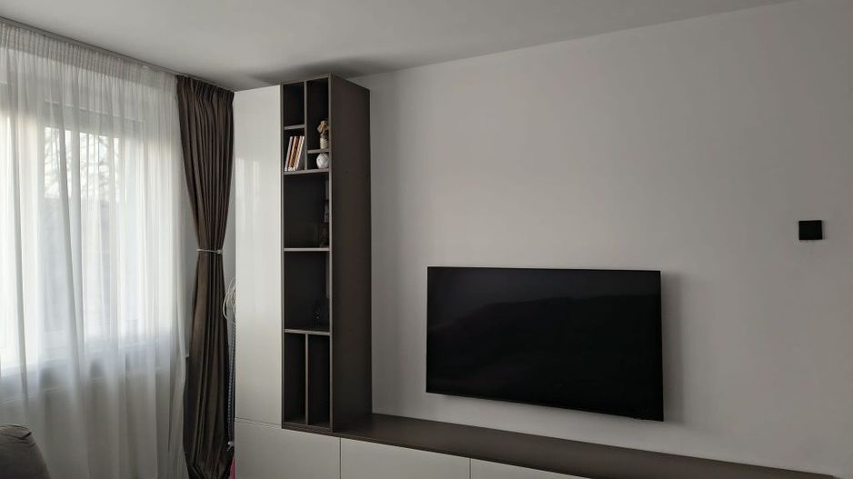 Apartament 4 camere renovat in bloc anvelopat Drumul Taberei - Poză 2