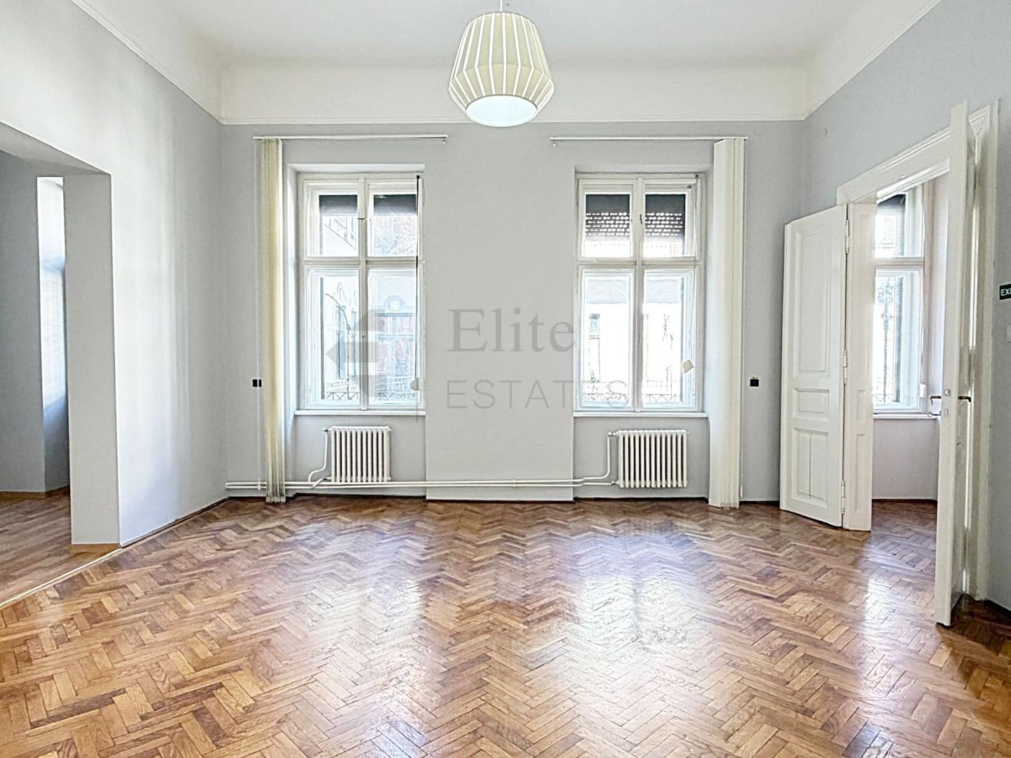 Apartament ultracentral 97 mp Palatul Rimanoczy | pietonala Republicii - Poză 1